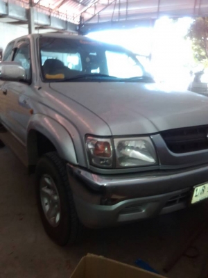 ขาย กระบะโตโยต้าไทเกอร์ ปี45 4&times;4 เครื่อง2500 ซื้อมือเดียวออกป้ายแดง วิ่งน้อยสองแสน กม. สีเดิม หน้าเดิม พร้อมวิ่งใช้งาน