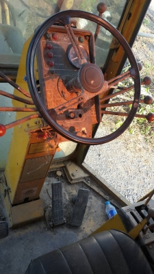 ขายรถเกรด MITSUBISHI MG300 เอกสารเล่มทะเบียน ราคา 900000