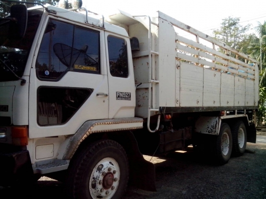 ขายรถสิบล้อดั้ม