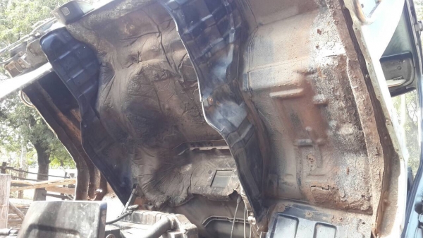 หกล้อใหญ่ อีซูซุ FTR195นางฟ้า รุ่นยาวพิเศษ ช่วงยาว 8.เมตร สภาพดีสวยบางเดิมพร้อมใช้ ทะเบียนพร้อมโอน หกล้อใหญ่ อีซูซุ FTR195นางฟ้า รุ่นยาวพิเศษ ช่วงยาว 8.เมตร สภาพดีสวยบางเดิมพร้อมใช้ ทะเบียนพร้อมโอน