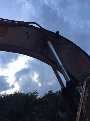ขายรถแบคโฮ SUMITOMO 281F2 ตามสภาพ เล่มทะเบียน สนใจโทร 081-970-1072