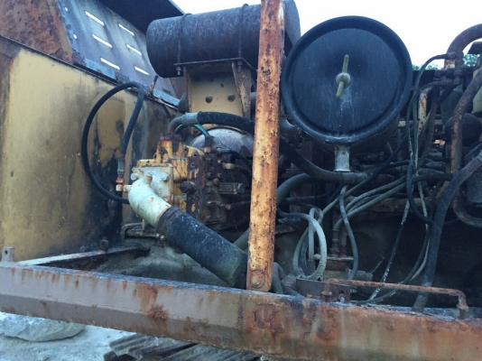 ขายรถแบคโฮ SUMITOMO 281F2 ตามสภาพ เล่มทะเบียน สนใจโทร 081-970-1072