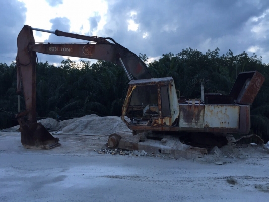 ขายรถแบคโฮ SUMITOMO 281F2 ตามสภาพ เล่มทะเบียน สนใจโทร 081-970-1072 ขายรถแบคโฮ SUMITOMO 281F2 ตามสภาพ เล่มทะเบียน สนใจโทร 081-970-1072