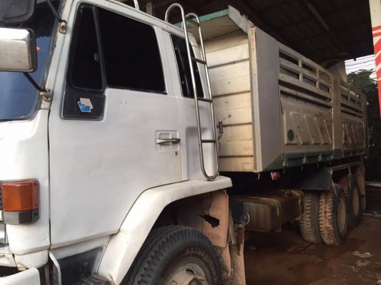 10 ล้อดั้ม 240 แรง ISUZU FXZ23NFYFK-3602682 ปี 2536 ก่อนนางฟ้าโค๊ตเล็ก