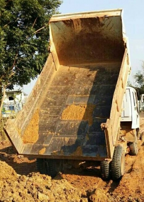 หกล้อ อีซูซุ DEGA-195 ดั้มยาว3.80ม 5คิว สภาพดีพร้อมใช้งาน ทะเบียนพร้อมโอน หกล้อ อีซูซุ DEGA-195 ดั้มยาว3.80ม 5คิว สภาพดีพร้อมใช้งาน ทะเบียนพร้อมโอน