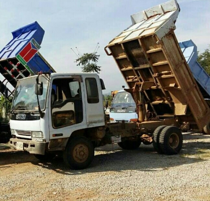 หกล้อ อีซูซุ DEGA-195 ดั้มยาว3.80ม 5คิว สภาพดีพร้อมใช้งาน ทะเบียนพร้อมโอน หกล้อ อีซูซุ DEGA-195 ดั้มยาว3.80ม 5คิว สภาพดีพร้อมใช้งาน ทะเบียนพร้อมโอน