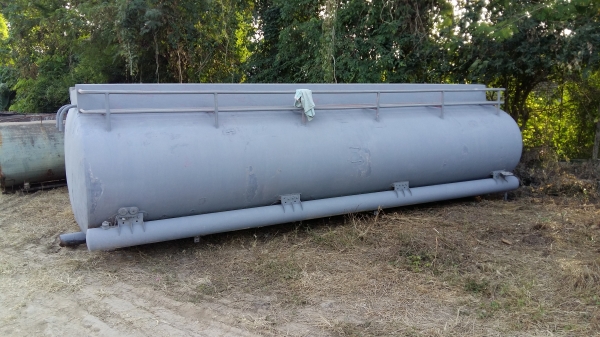 ขายด่วนครับ ถังน้ำ 15000 ลิตร ทาสีรองพื้นไว้แล้ว  ราคาถูก ครับ