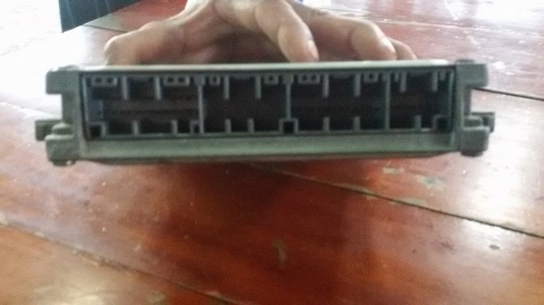 ขายกล่องECU Honda ตาโต 3500 สนใจโทร0805669540
