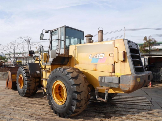 ขายรถตัก TCM L40