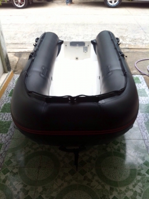 ขายเรือยาง 330 สภาพสวย พร้อมเครื่อง tohatsu 15 และ gps