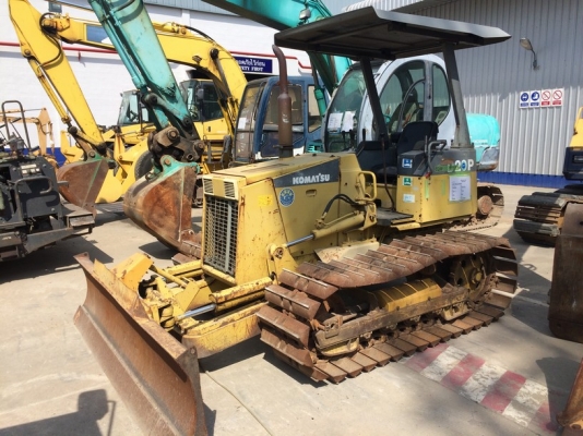 ถึงไทยแล้ว D20P-7 SN: 77533 ปี 1995 ใช้งานแค่ 1050 ชม.