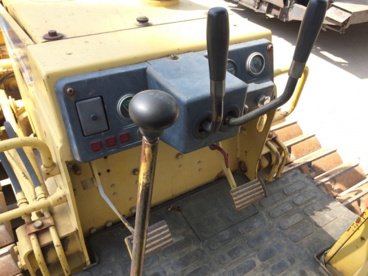 ถึงไทยแล้ว D20P-7 SN: 77533 ปี 1995 ใช้งานแค่ 1050 ชม.