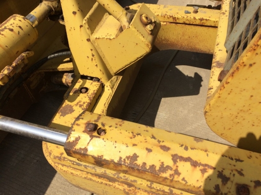 ถึงไทยแล้ว D20P-7 SN: 77533 ปี 1995 ใช้งานแค่ 1050 ชม.