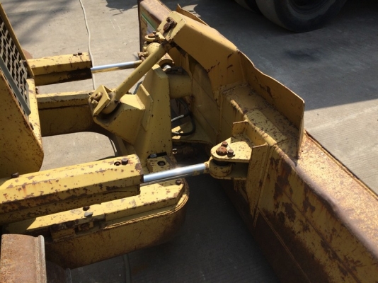 ถึงไทยแล้ว D20P-7 SN: 77533 ปี 1995 ใช้งานแค่ 1050 ชม.