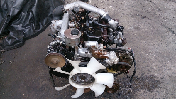 ขายเครื่องยนต์ดีเซลเทอร์โบนิสสัน 2700 มีเลข