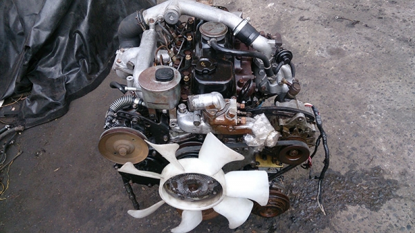 ขายเครื่องยนต์ดีเซลเทอร์โบนิสสัน 2700 มีเลข