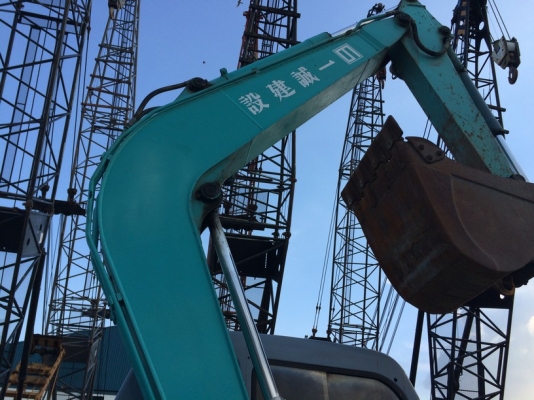 ถึงไทยแล้ว Kobelco SK60-3 SN: LE-21072 ใบแทร็คติดก้อนยาง นำเข้าจากญี่ปุ่น