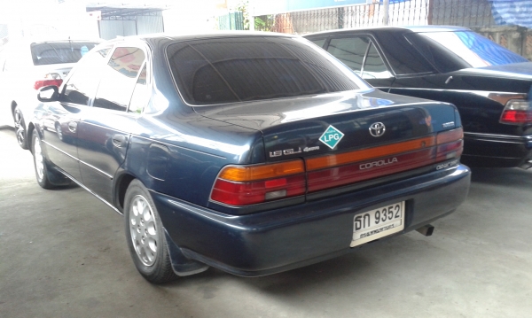 รถเก๋ง TOYOTA 3 ห่วง ปี 93 เกียร์ออโต้ ติดแก๊ส เครื่อง 1600 แรง สภาพสวยพร้อมใช้งาน ราคา 58,000 บ. รถอยู่ดอนเมือง