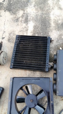 ขายครับ คอมแอร์ อุปกรณ์ครบ ใส่ได้เลย