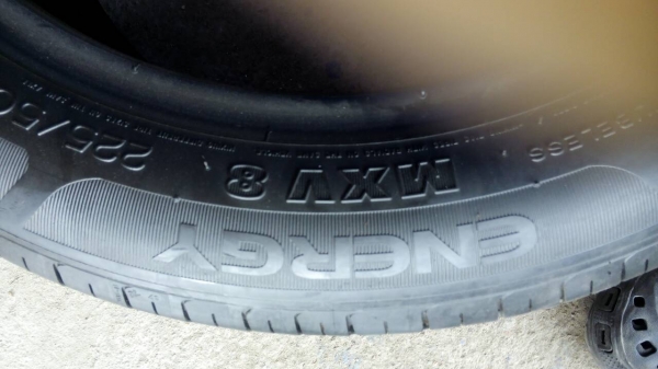 225/50R17 MICHELIN ENERGY ชุด 4 เส้น tel.081-427-3941 ไอดีไลน์ autobot107 225/50R17 MICHELIN ENERGY ชุด 4 เส้น tel.081-427-3941 ไอดีไลน์ autobot107