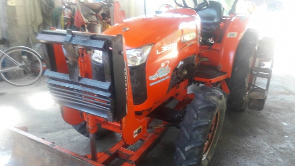 คูโบต้าL3608อุปกรณ์ครบ 4 อย่าง 2250 ชมเล่มพร้อม    285000