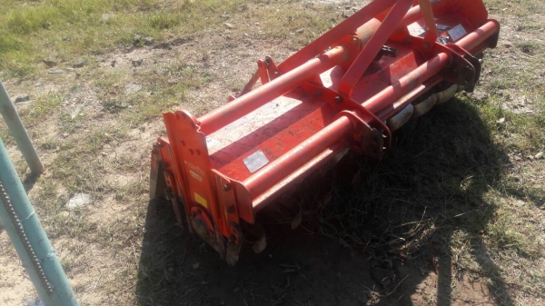 คูโบต้าL3608อุปกรณ์ครบ 4 อย่าง 2250 ชมเล่มพร้อม    285000