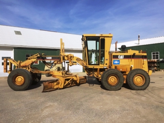 New stock CAT 140H SN: 2ZK00914 ปี 1996 นำเข้าจากอเมริกา ถึงไทยเร็ว ๆ นี้ครับ