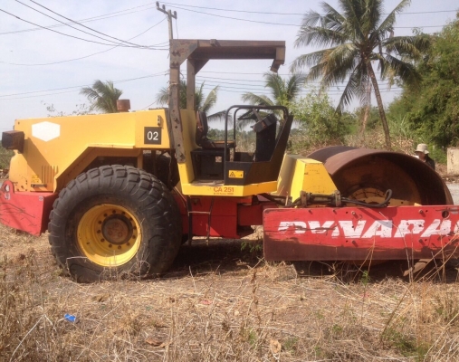 ขายด่วนรถบดล้อยาง9ล้อSAKAI TS150 เก่าญี่ปุ่น พร้อมใช้งาน