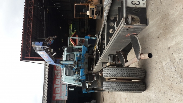 เครน ทานาโด 5ตัน4ปอก อะไหล่ครบ ไช้งานได้เต็มร้อย