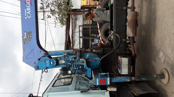 เครน ทานาโด 5ตัน4ปอก อะไหล่ครบ ไช้งานได้เต็มร้อย