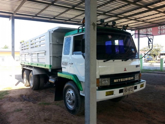 ขาย10ล้อ ดั้ม2เพลา FN527M-A เครื่อง195แรง โลฮาย10สปีด เครื่องดีแคชซีสวย สภาพพร้อมใช้งาน เอกสารพร้อมโอน สนใจโทร 090-8588220คุณนะ 093-3258446คุณบิว หรือเข้าดูสินค้าอื่นๆได้ที่ www.truck.in.th/498 หรือเพจFacebook ณรงค์ ซื้อขายรถมือสอง (เว็บไซต์ส่วนตัว) หรือF