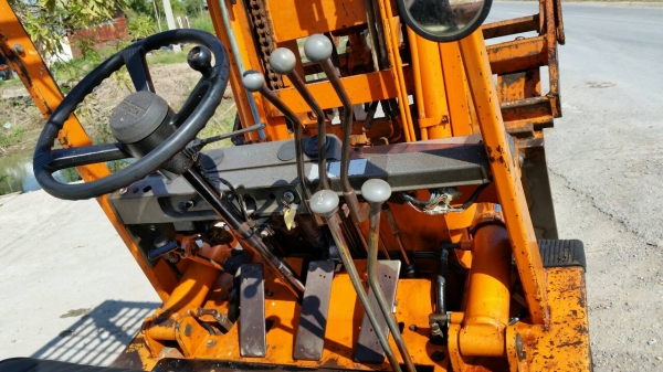 ขายด่วน115000รถยก TOYOTA 4FGยก2.0ตันเสาสูง3เมตรงากะดกได้ยางตันรถนอกนำเข้ายังไม่เคยใช้งานในเมืองไทยเลย ขายด่วน115000รถยก TOYOTA 4FGยก2.0ตันเสาสูง3เมตรงากะดกได้ยางตันรถนอกนำเข้ายังไม่เคยใช้งานในเมืองไทยเลย