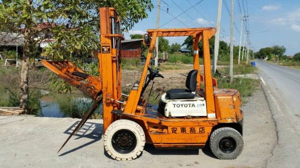 ขายด่วน115000รถยก TOYOTA 4FGยก2.0ตันเสาสูง3เมตรงากะดกได้ยางตันรถนอกนำเข้ายังไม่เคยใช้งานในเมืองไทยเลย ขายด่วน115000รถยก TOYOTA 4FGยก2.0ตันเสาสูง3เมตรงากะดกได้ยางตันรถนอกนำเข้ายังไม่เคยใช้งานในเมืองไทยเลย