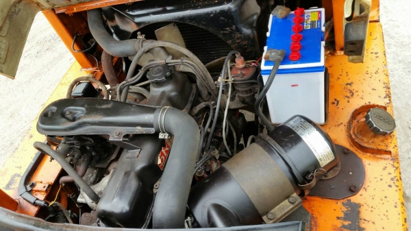 ขายด่วน115000รถยก TOYOTA 4FGยก2.0ตันเสาสูง3เมตรงากะดกได้ยางตันรถนอกนำเข้ายังไม่เคยใช้งานในเมืองไทยเลย ขายด่วน115000รถยก TOYOTA 4FGยก2.0ตันเสาสูง3เมตรงากะดกได้ยางตันรถนอกนำเข้ายังไม่เคยใช้งานในเมืองไทยเลย