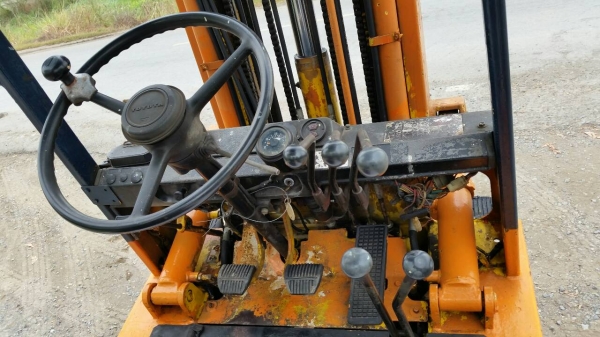 ขายด่วนรถยก TOYOTA 4FGยก1.5ตันเสาสูง5เมตรทูฟรีงาสไลย์ได้ยางตัน4เส้นสวยๆรถนอกยังไม่เคยใช้งานในเมืองไทยเลย=รุ่นใหม่ขายถูกๆๆ