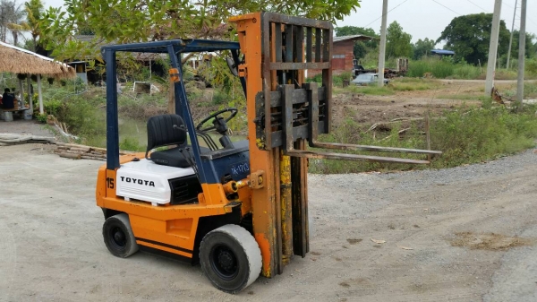 ขายด่วนรถยก TOYOTA 4FGยก1.5ตันเสาสูง5เมตรทูฟรีงาสไลย์ได้ยางตัน4เส้นสวยๆรถนอกยังไม่เคยใช้งานในเมืองไทยเลย=รุ่นใหม่ขายถูกๆๆ