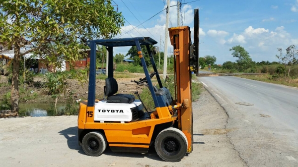 ขายด่วนรถยก TOYOTA 4FGยก1.5ตันเสาสูง5เมตรทูฟรีงาสไลย์ได้ยางตัน4เส้นสวยๆรถนอกยังไม่เคยใช้งานในเมืองไทยเลย=รุ่นใหม่ขายถูกๆๆ