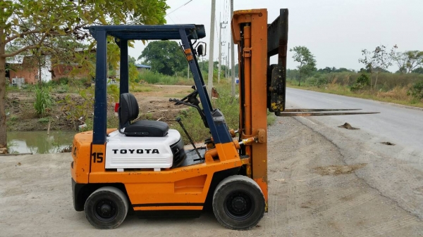 ขายด่วนรถยก TOYOTA 4FGยก1.5ตันเสาสูง5เมตรทูฟรีงาสไลย์ได้ยางตัน4เส้นสวยๆรถนอกยังไม่เคยใช้งานในเมืองไทยเลย=รุ่นใหม่ขายถูกๆๆ