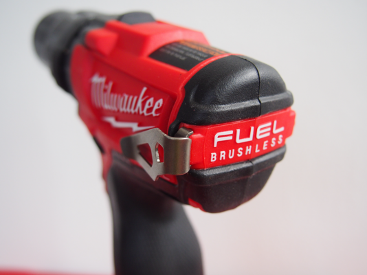 ชุดสว่านไร้สายมอเตอร์ไร้แปรงถ่านตัวเล็ก 12V Milwaukee 2597-22 มีสว่านกระแทกและสว่านไขควง ชุดสว่านไร้สายมอเตอร์ไร้แปรงถ่านตัวเล็ก 12V Milwaukee 2597-22 มีสว่านกระแทกและสว่านไขควง