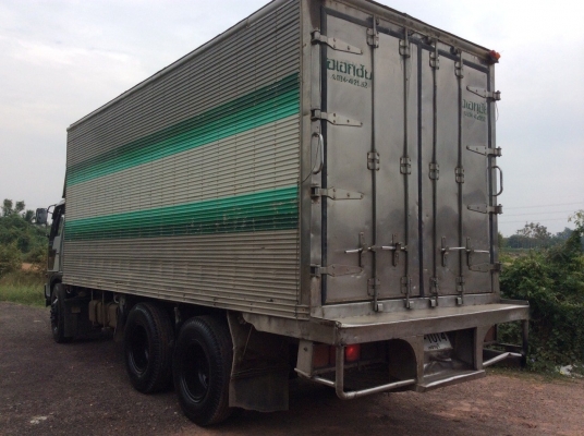 HINO10ล้อ เพลาเดียว (ตู้ สูง 2.5 ม.) เครื่อง HO7D 195 แรง เครื่องดี ขับดี ครัทซีสวย ยางเต็ม 11เส้น (คู่หน้าเรเดียน) ขาย 570,000 บาท ศุภากร 081-1903107, 081-4252943