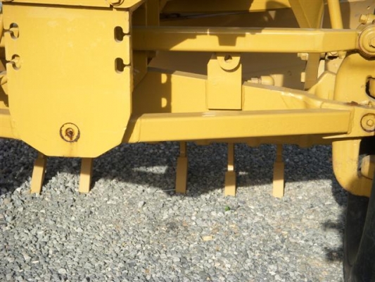 ขายรถเกรดเดอร์ ยี่ห้อ CAT,140G