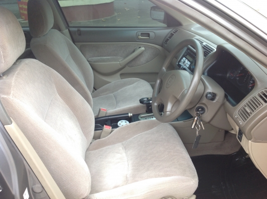 ซีวิค ไดเมนชั่น เครื่อง1.7Exi เกียAUTO รถสวยมาก พร้อมใช้งาน