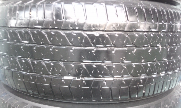Bridgestone  255/60/18ปี 11