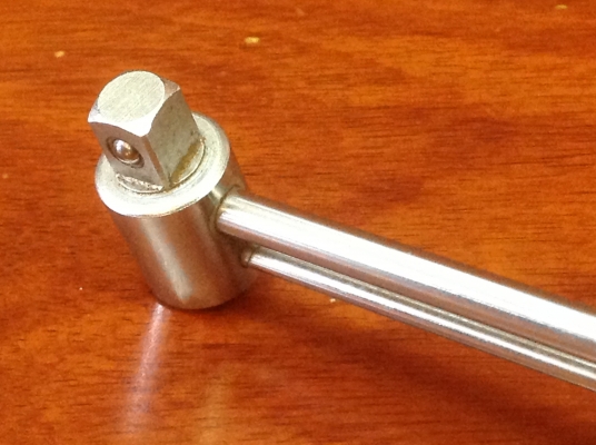 ขายประแจปอนด์ VINTAGE INDESTRO MFG.CORP CHICAGO, ILL ขนาด 3/8 แรงบิด 200 ฟุตปอนด์