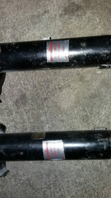 โช๊คเดิมแอคคอตงูเห่า 98-02 โช๊คเดิมแอคคอตงูเห่า 98-02