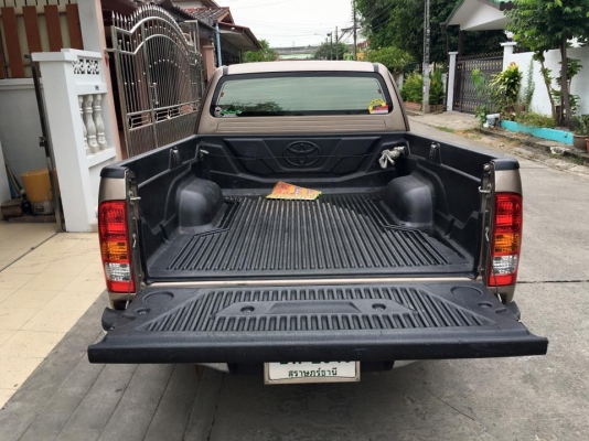 10 Toyota Vigo 2.5 E smartcab 10 Toyota Vigo 2.5 E smartcab