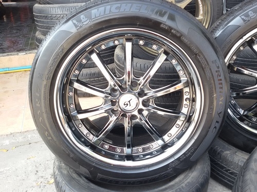 ขายล้อ ST Racing 17 5รู 100-114 กว้าง7.5 พร้อมยาง  4 ล้อ