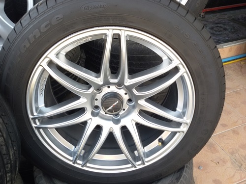 ขายล้อ Project D Spec-D ขอบ17 5 รูหน้า8 ET40 พร้อมยาง  4 ล้อ