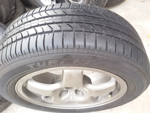 ขายล้อ GTS R32 กว้าง6.5 ET40 พร้อมยาง 2 ล้อ ขายล้อ GTS R32 กว้าง6.5 ET40 พร้อมยาง 2 ล้อ