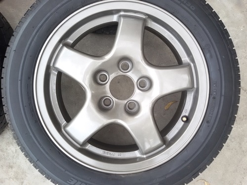 ขายล้อ GTS R32 กว้าง6.5 ET40 พร้อมยาง 2 ล้อ ขายล้อ GTS R32 กว้าง6.5 ET40 พร้อมยาง 2 ล้อ